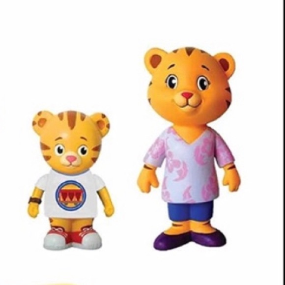 NWT/NIB Daniel Tiger's Neighborhood Deluxe Electronic Trolley with 2 Characters - Picture 6 of 7